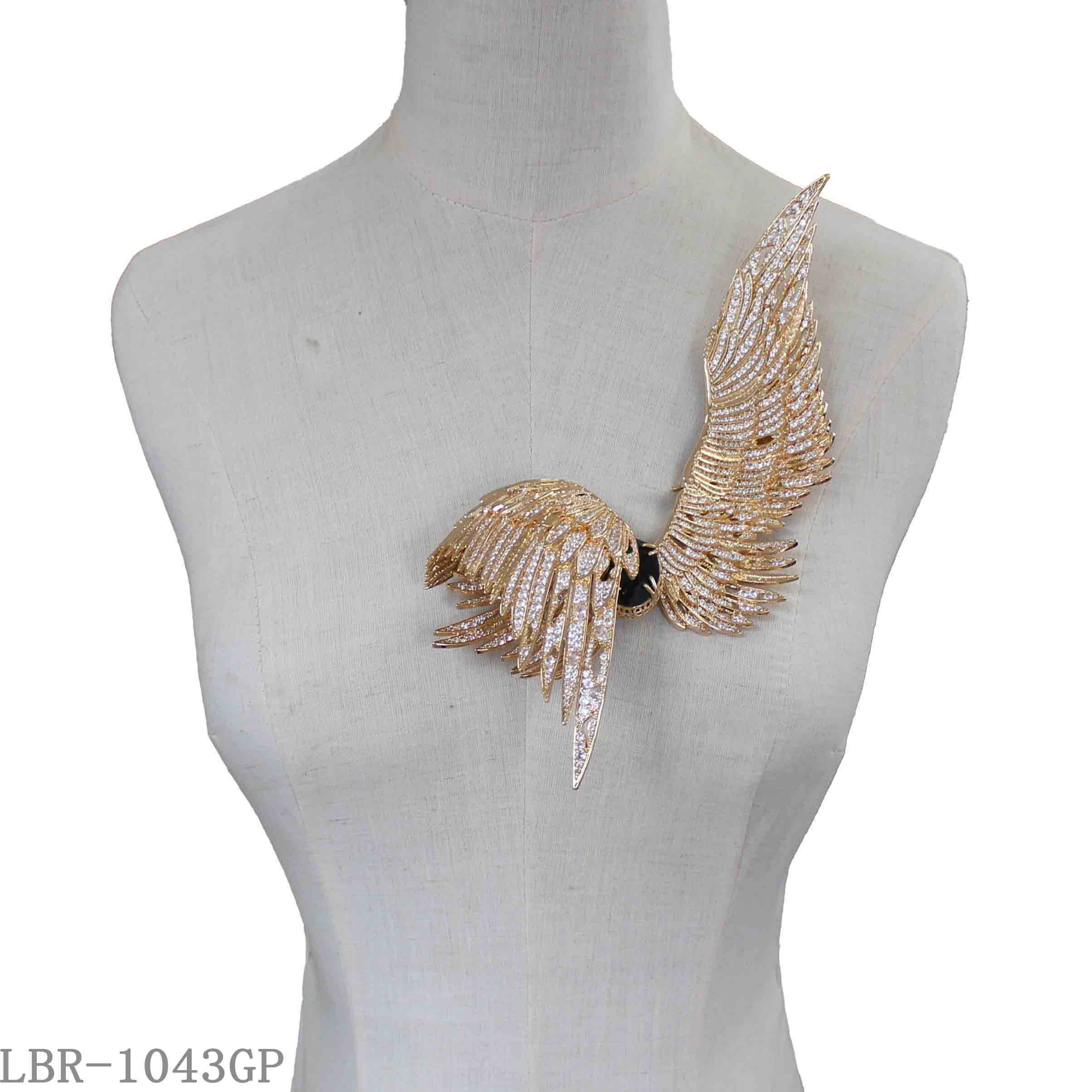 Custom Crystal Wing Brooch | Wholesale Jewelry Manufacturer  Premium gold-plated wing brooch from China jewelry factory. Custom design, bulk wholesale, fast lead time for global business clients.