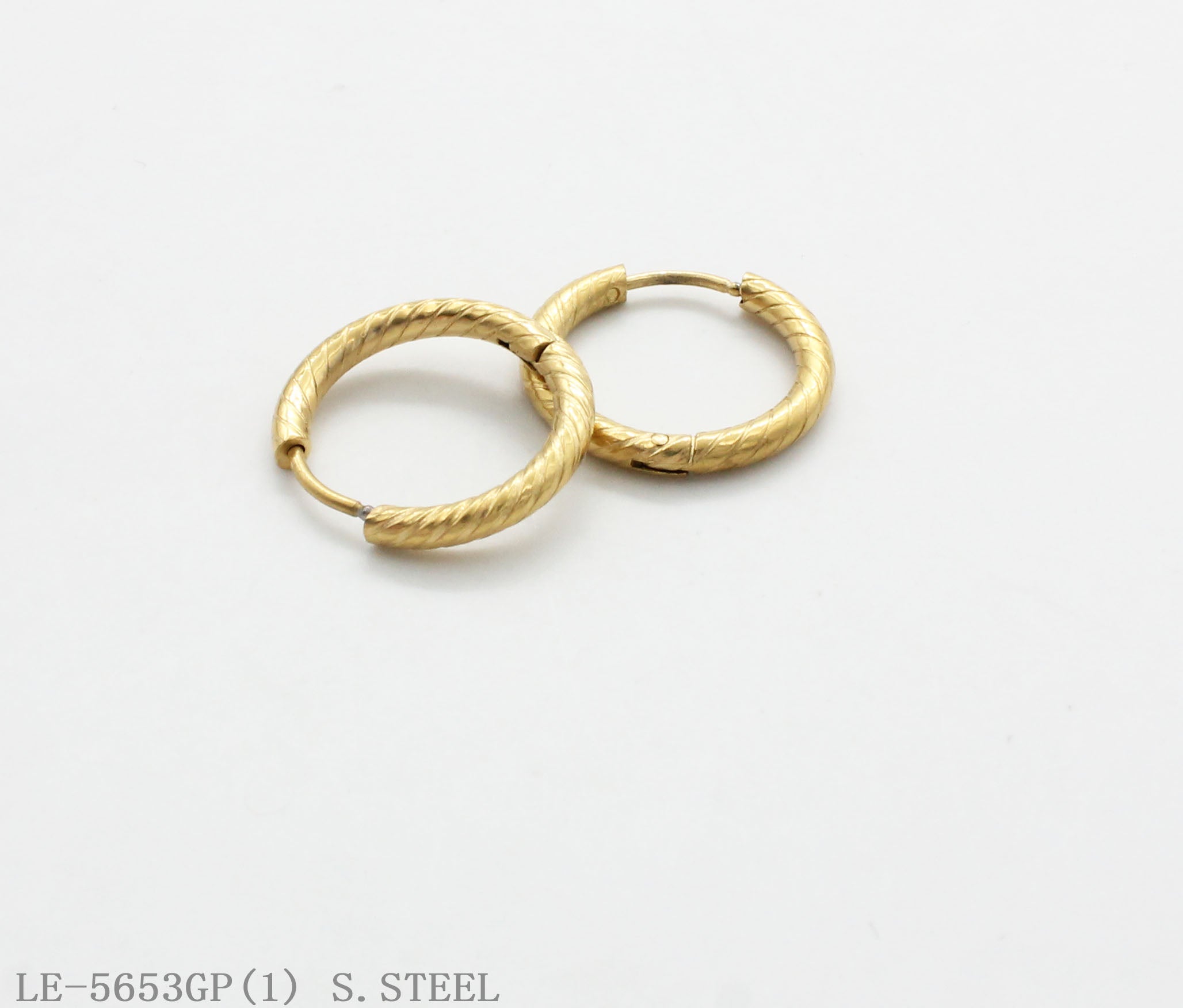 Diagonal Twisted Brushed Click Hoop Earrings | Solid Stainless Steel Base Vacuum Ion Gold Plated Linear Grain Dainty Vintage Women Small Ear Hoops Factory Wholesale