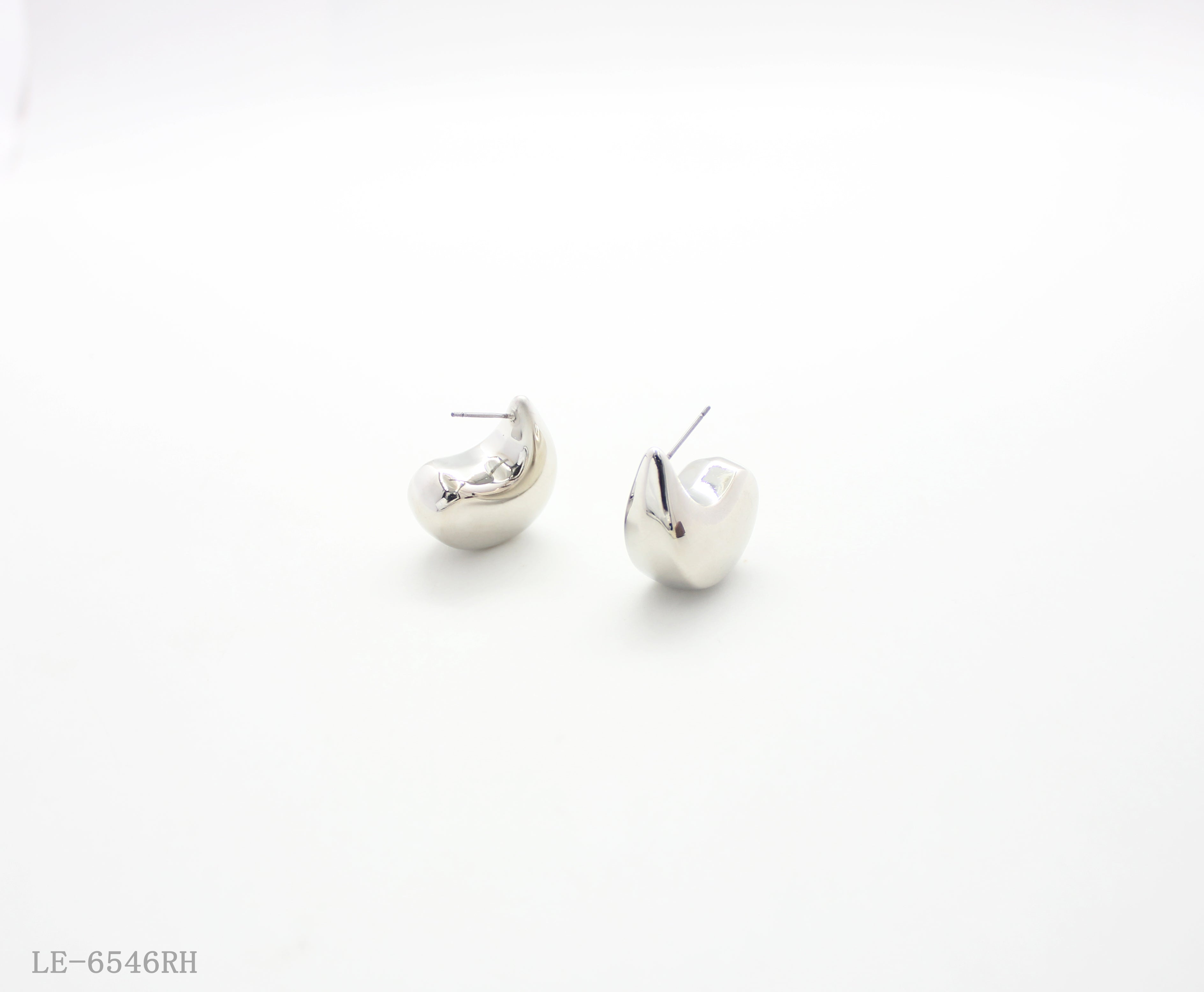 Chunky Smooth Curved Bean Stud Earrings | Solid CCB Base Imitation Rhodium Silver Plated Minimalist Women Basic Ear Studs Factory Wholesale