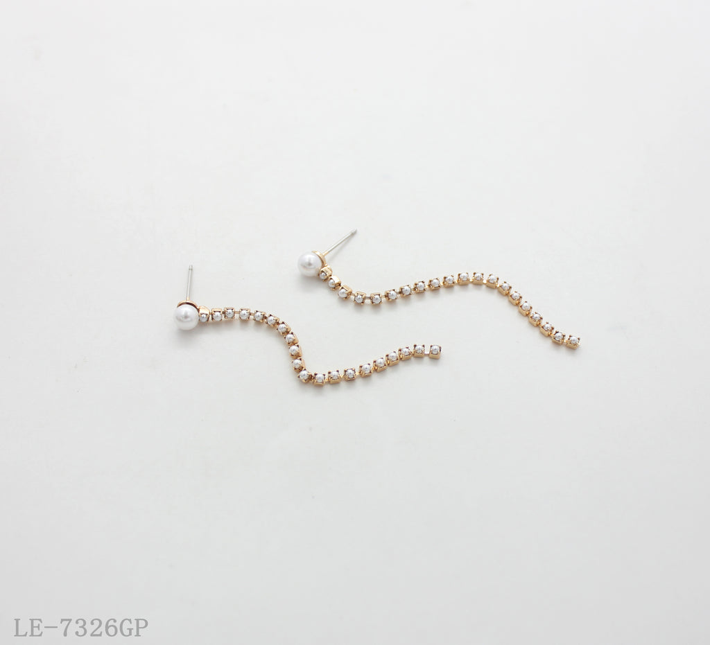Faux Pearl & Crystal Wavy Chain Copper Gold Plated Linear Drop Earrings | Factory Direct Wholesale
