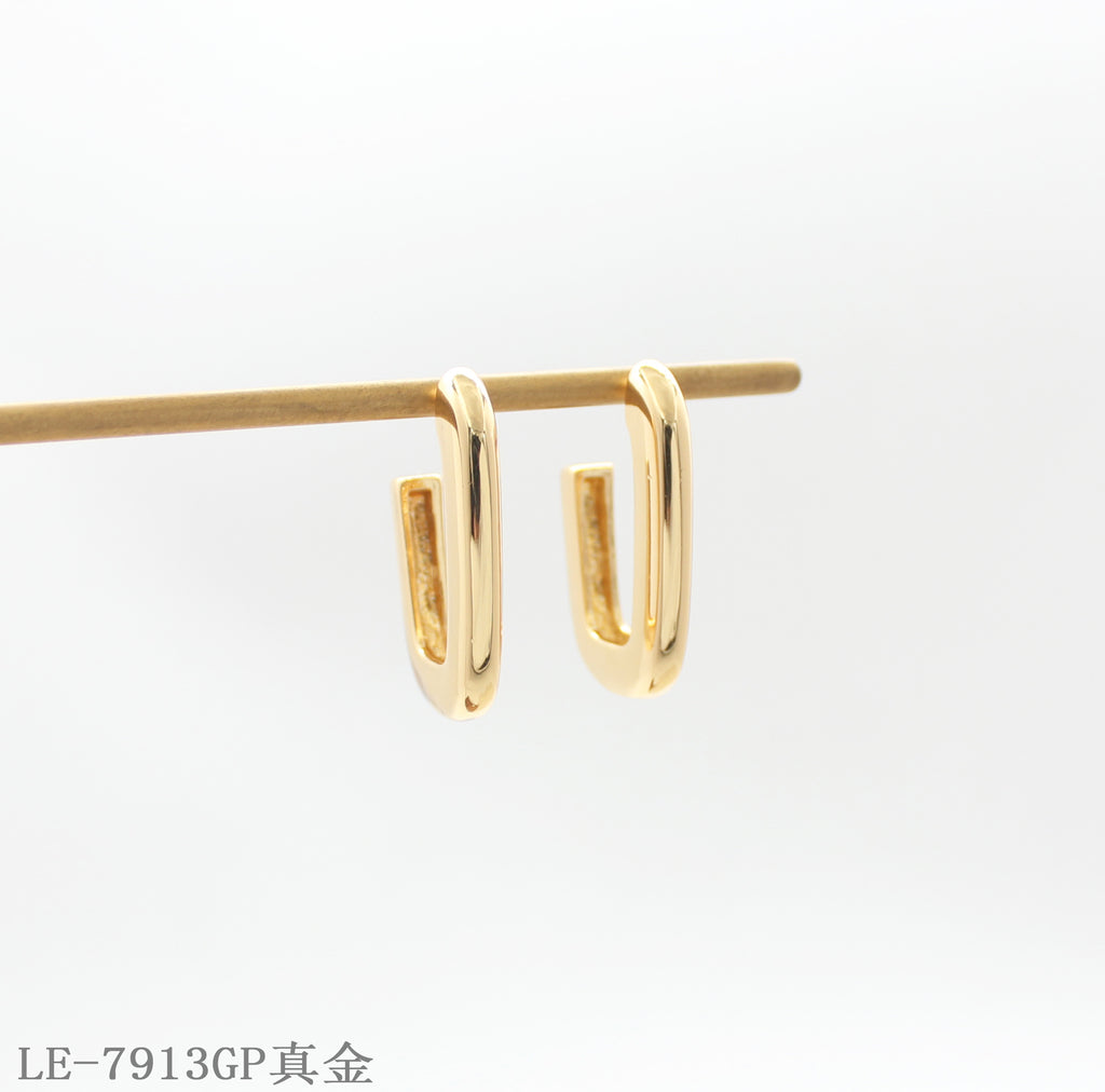 Copper 925 Silver Needle Minimalist U-Shape Earrings with 1–2 mils Silver Plating for Women | OEM ODM Wholesale Fashion Jewelry Manufacturer