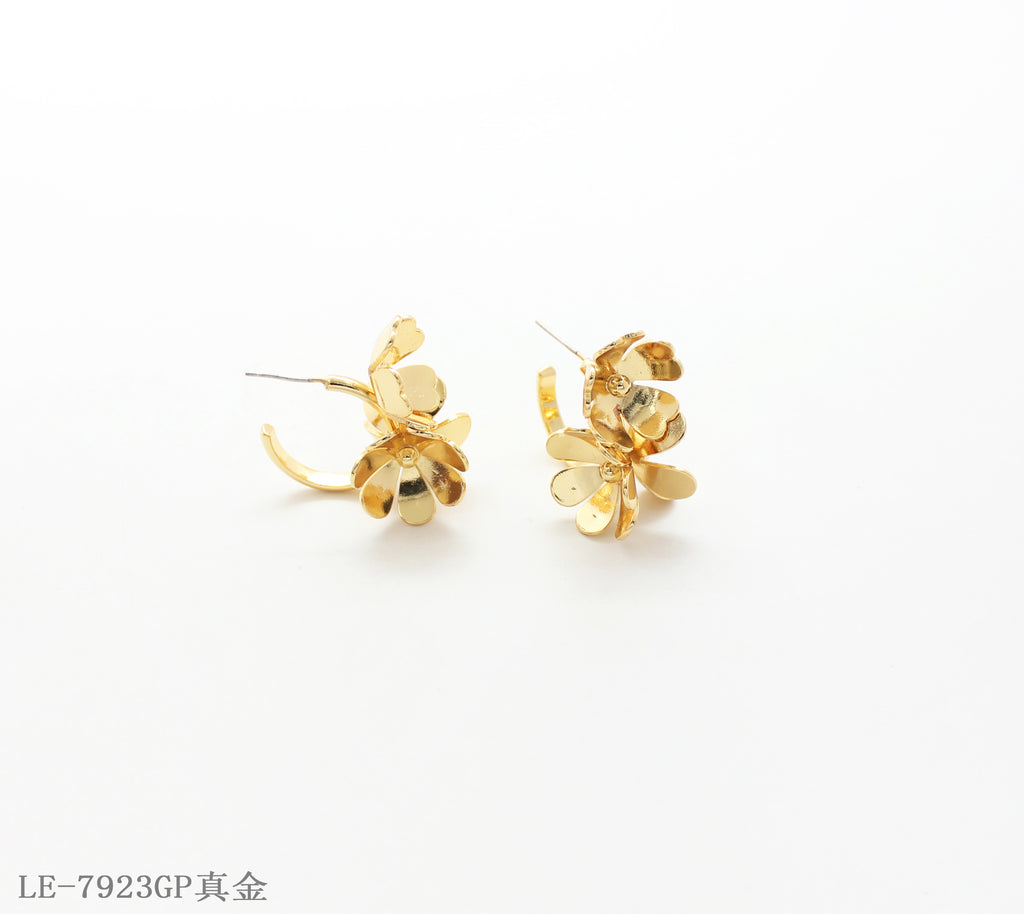 Copper 925 Silver Needle 3D Bow Knot Stud Earrings with 1–2 mils Real Gold Plating for Women | OEM ODM Wholesale Fashion Jewelry Manufacturer
