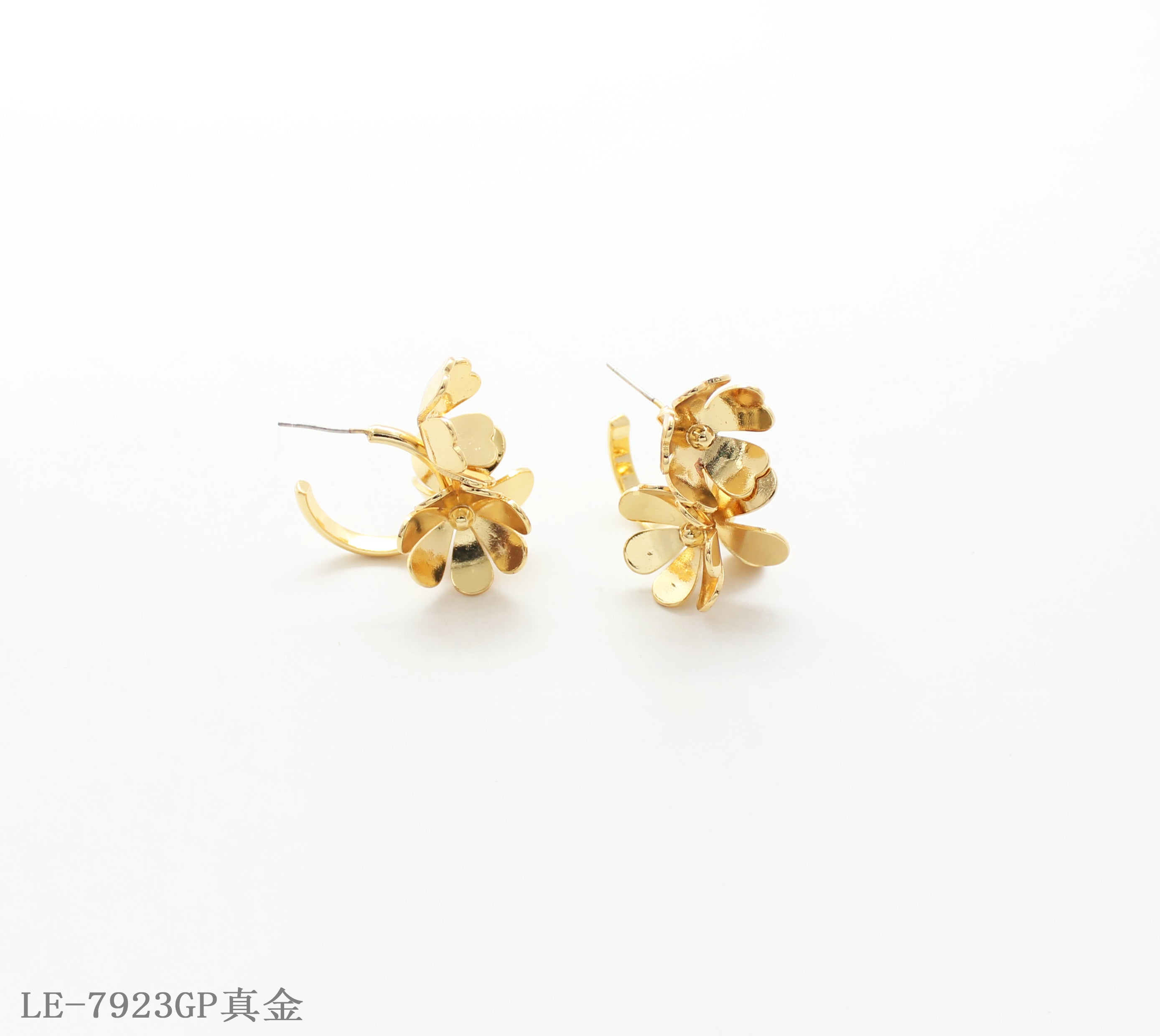 Copper 925 Silver Needle 3D Bow Knot Stud Earrings with 1–2 mils Real Gold Plating for Women | OEM ODM Wholesale Fashion Jewelry Manufacturer