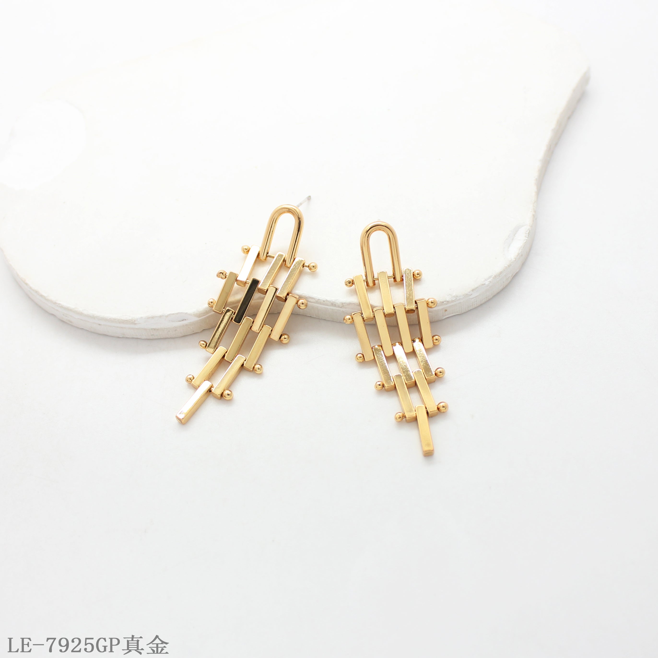 Copper 925 Silver Needle Tiered Geometric Drop Earrings with 1–2 mils Real Gold Plating for Women | OEM ODM Wholesale Fashion Jewelry Manufacturer
