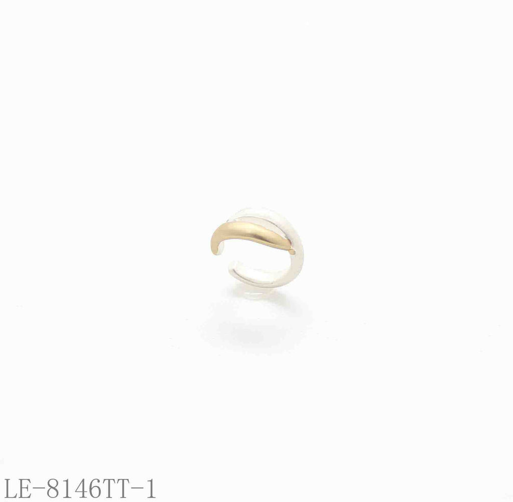 Two-Tone Split Plating Crescent Open Ear Cuff | Zinc Alloy Dual Gold Silver Plated No Piercing Women Minimal Stacking Clip On Ear Cuff Factory Wholesale