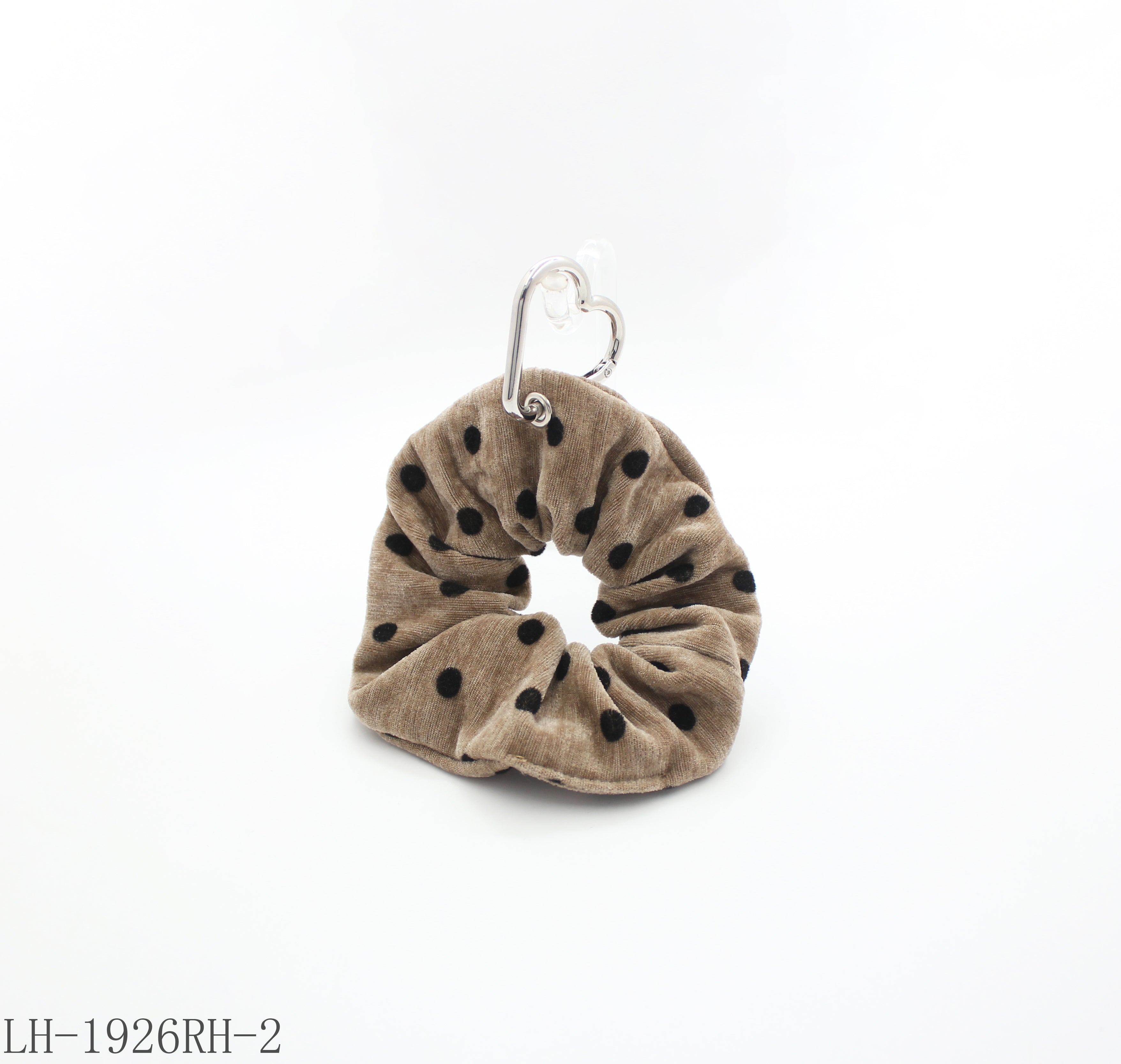 Beige Black Polka Dot Scrunchie with Zinc Alloy Heart Carabiner Charm | Soft Fabric Elastic Decorative Women Stackable Hair Tie, 4 Colors In Stock Factory Wholesale