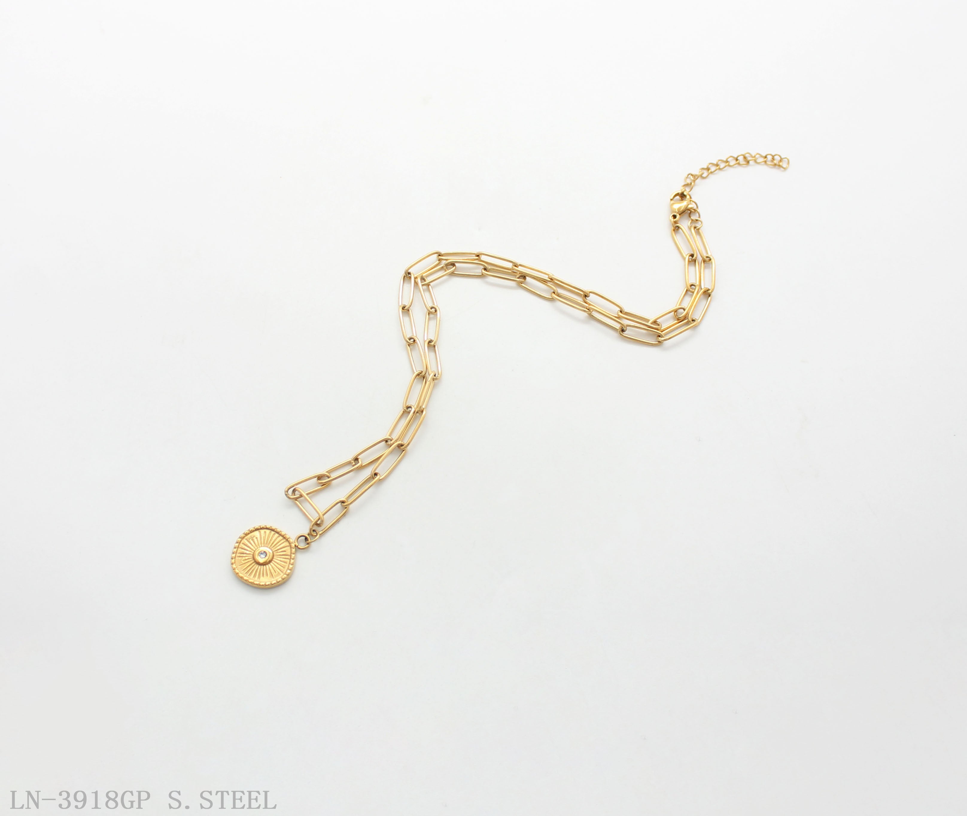 Minimal Single‑Strand Thin Paperclip Chain Rope‑Edged Sunburst Crystal‑Accent Medallion Stainless Steel Necklace | Factory Direct Wholesale