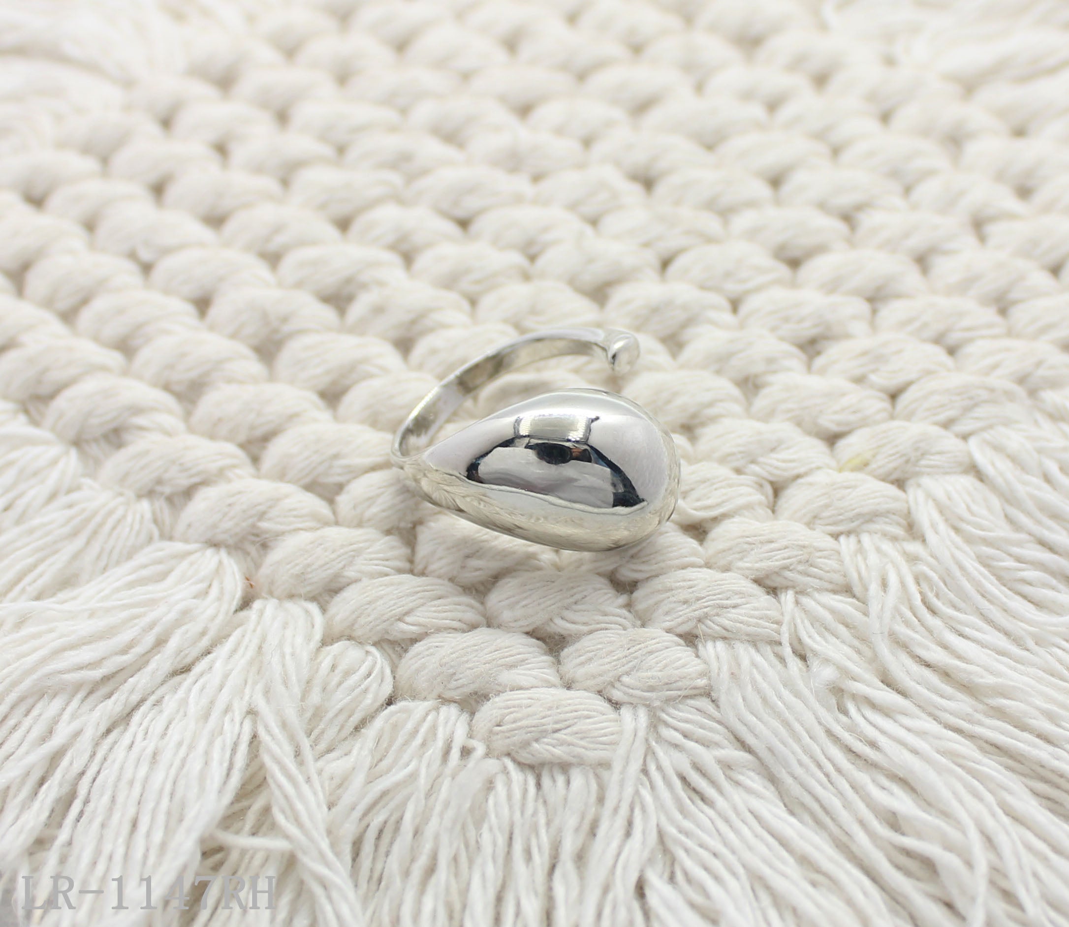 Asymmetric Teardrop Open Rhodium Plated Zinc Alloy Statement Ring | Factory Direct Wholesale