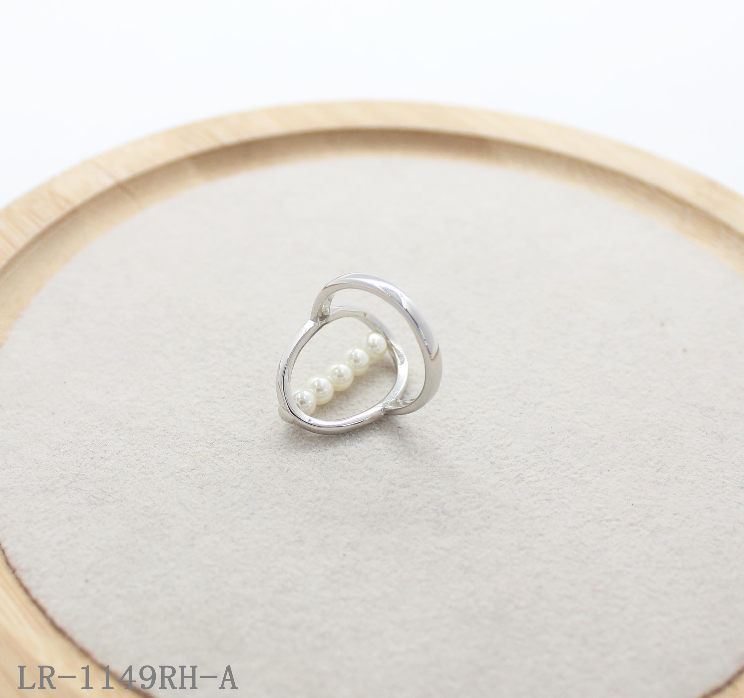 Oval Frame Vertical Faux Pearl Rhodium Plated Zinc Alloy Statement Ring | Factory Direct Wholesale