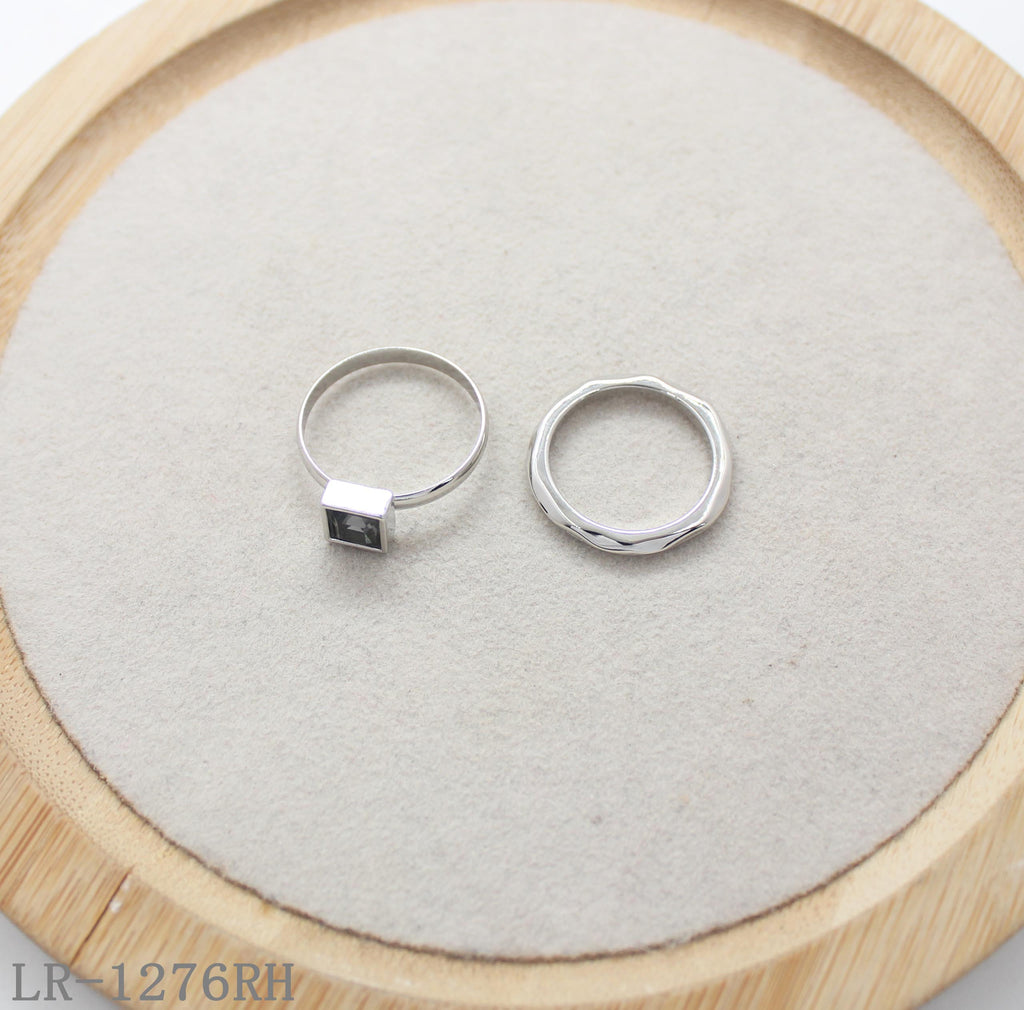 Hammered Circle & Black Zircon Stackable Ring Set | Copper & Zinc Alloy