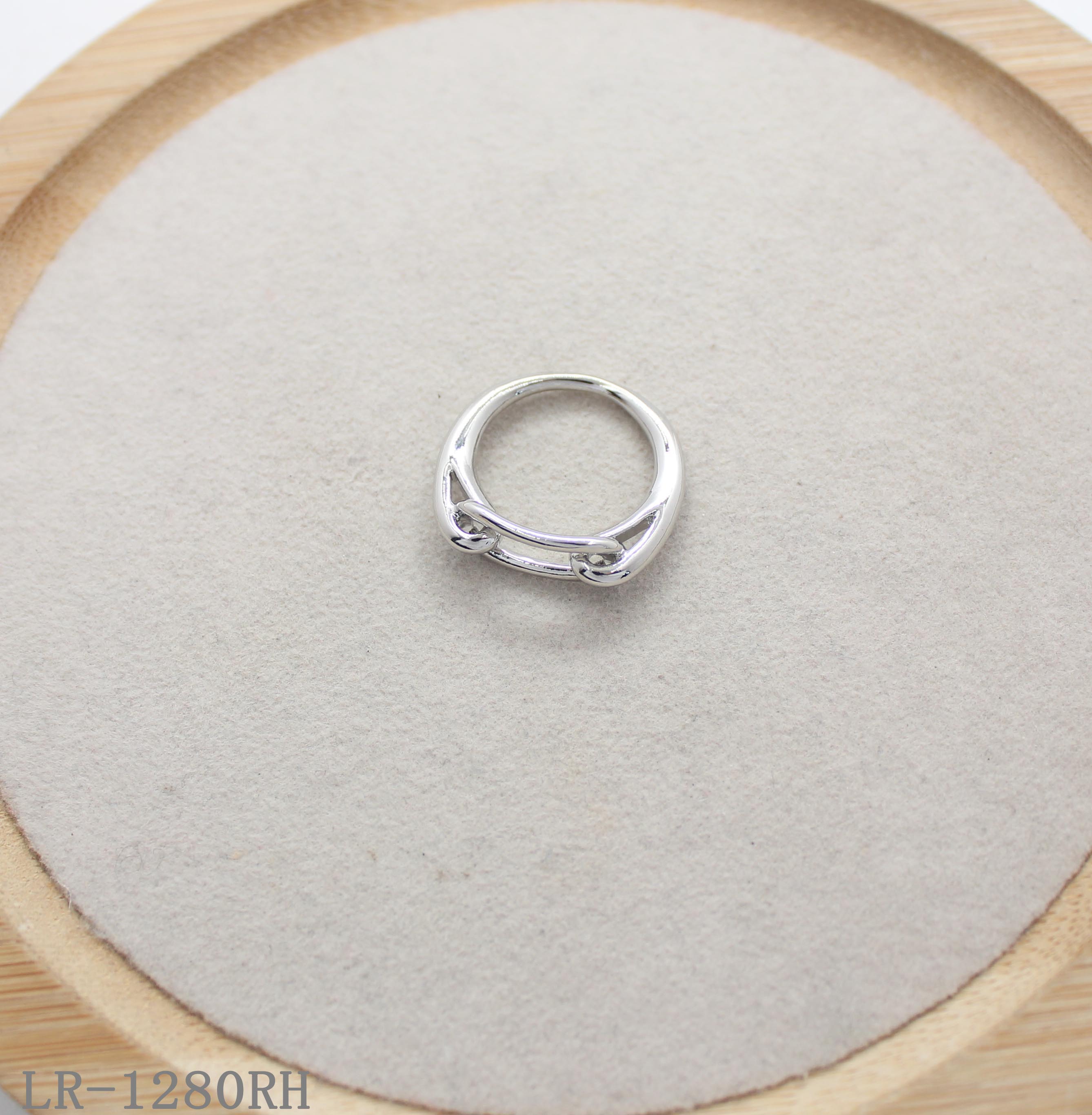 Chain-Link Toggle Rhodium Plated Copper Minimalist Statement Ring | Factory Direct Wholesale