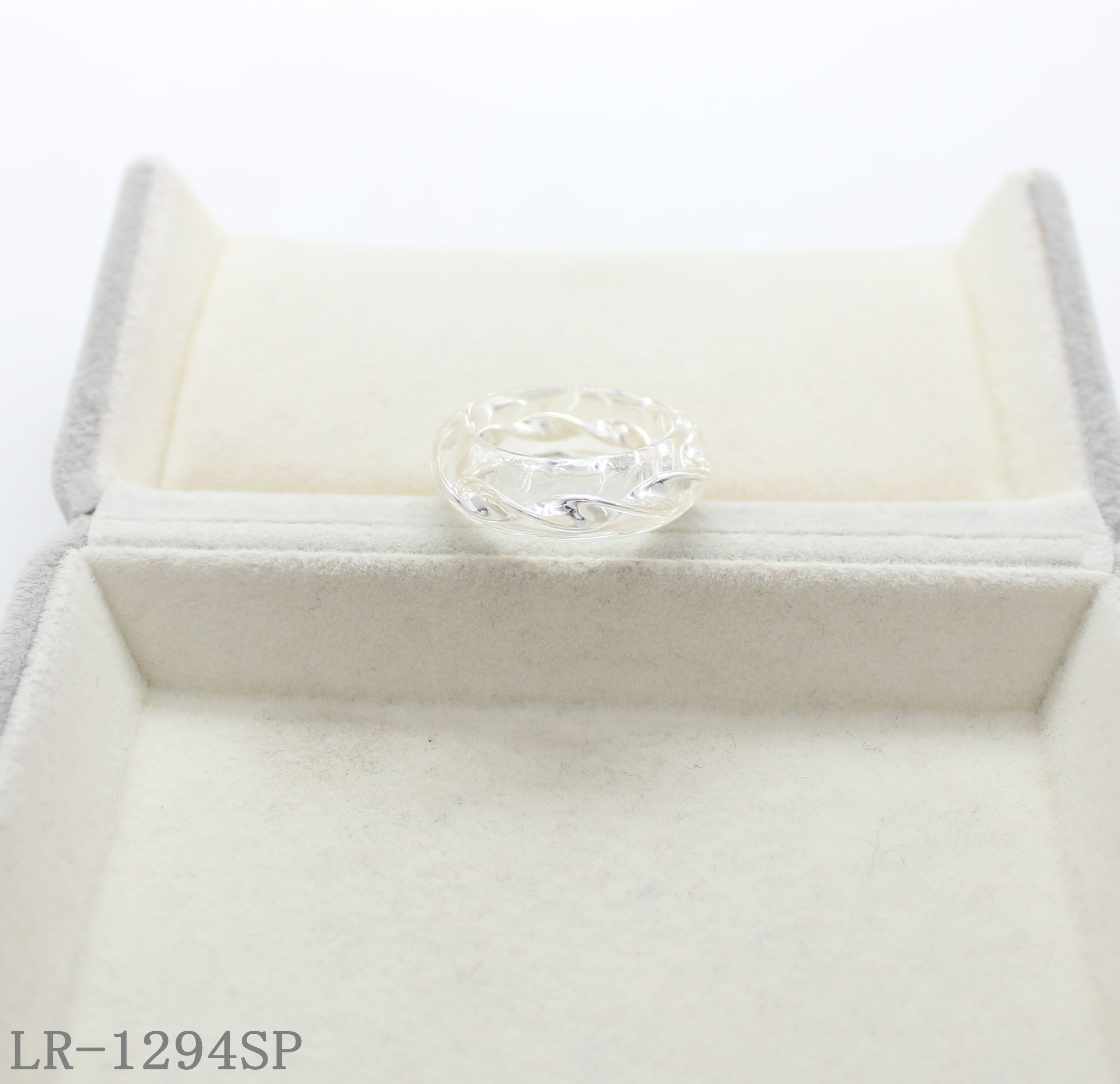 Twisted Rope Zinc Alloy Encased Clear Resin Statement Ring | Factory Direct Wholesale