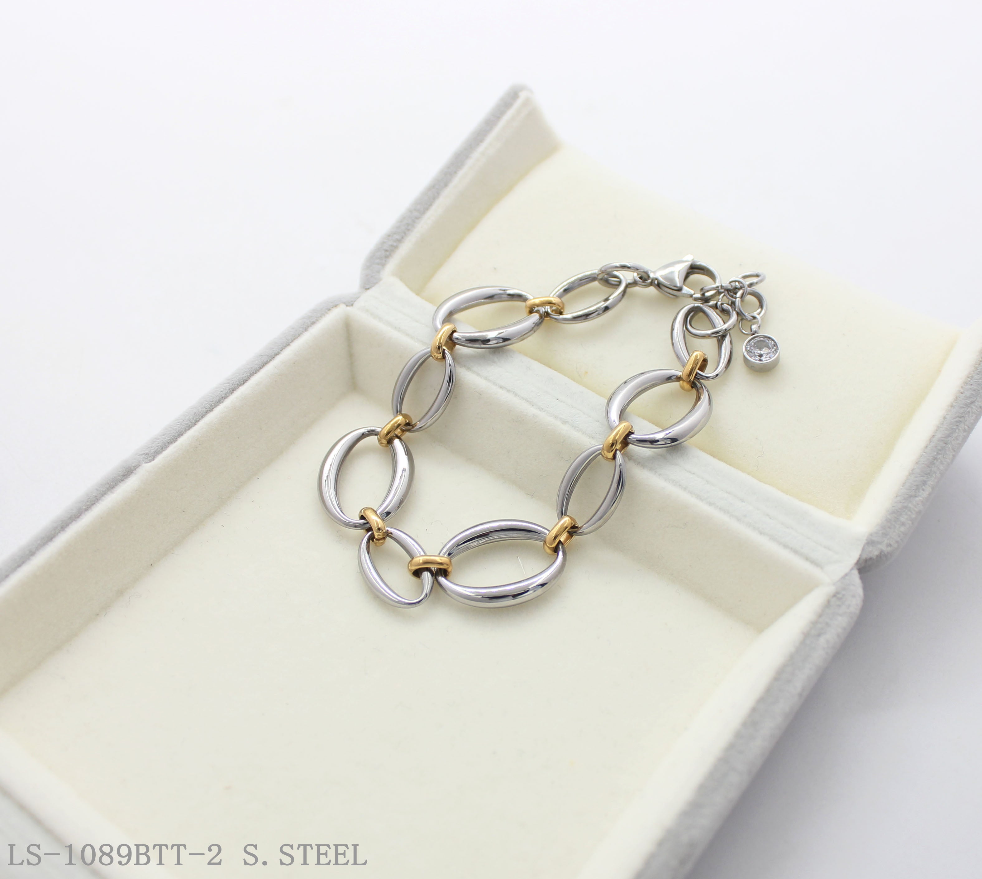 Two‑Tone Alternating Gold‑Silver Large Oval Link Adjustable Stainless Steel Everyday Bracelet | Factory Direct Wholesale