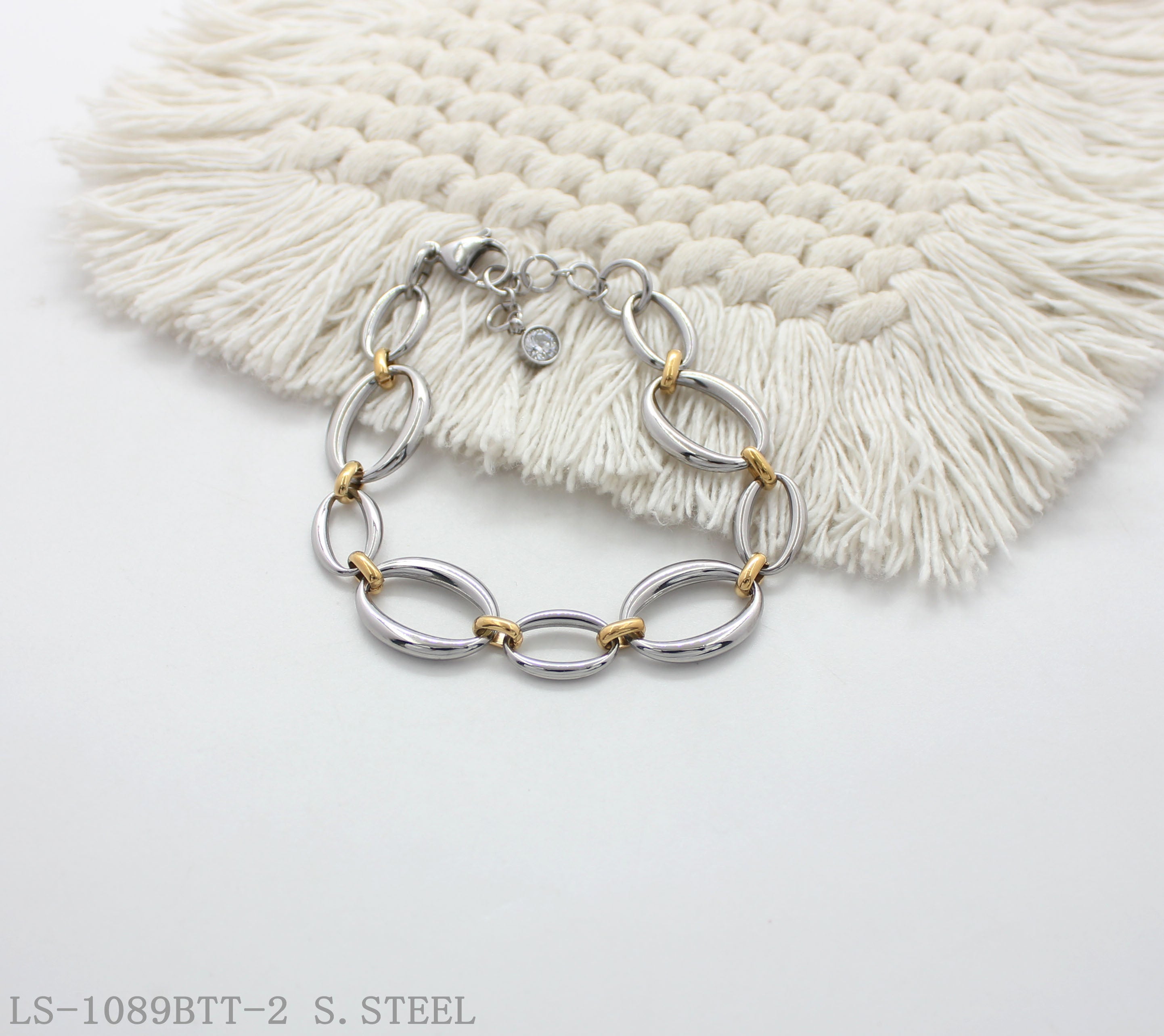 Two‑Tone Alternating Gold‑Silver Large Oval Link Adjustable Stainless Steel Everyday Bracelet | Factory Direct Wholesale