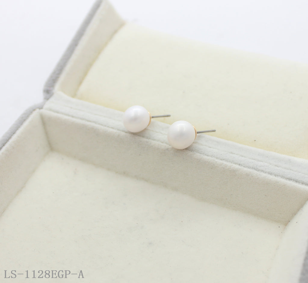 Classic Minimalist Round Freshwater Pearl Stud Earrings | Copper Base with Imitation Gold Plating Dainty Women Ear Studs Factory Wholesale