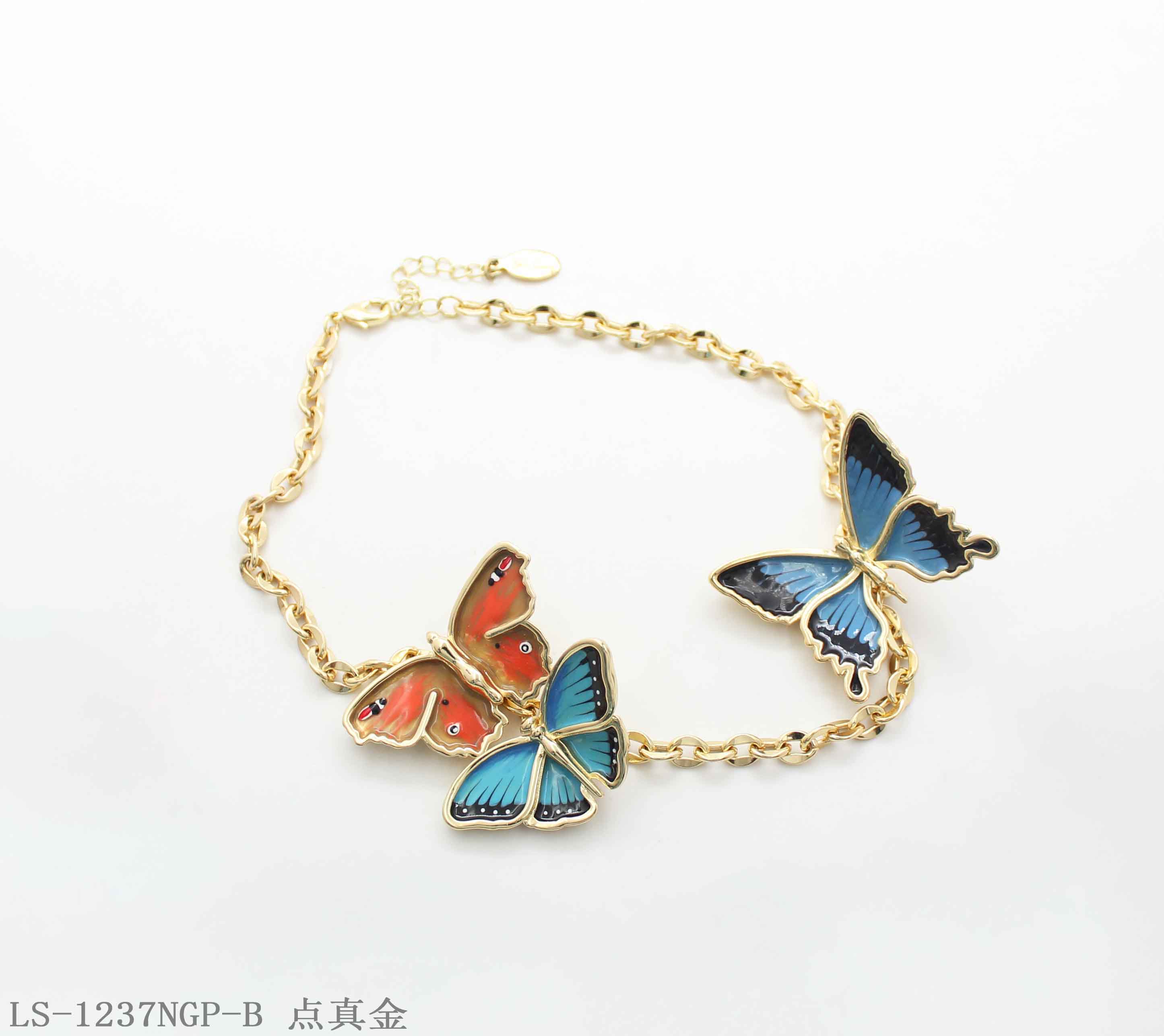 Three-Style Staggered Enamel Butterfly Station Real Gold-Plated Copper Link Necklace | Factory Direct Wholesale