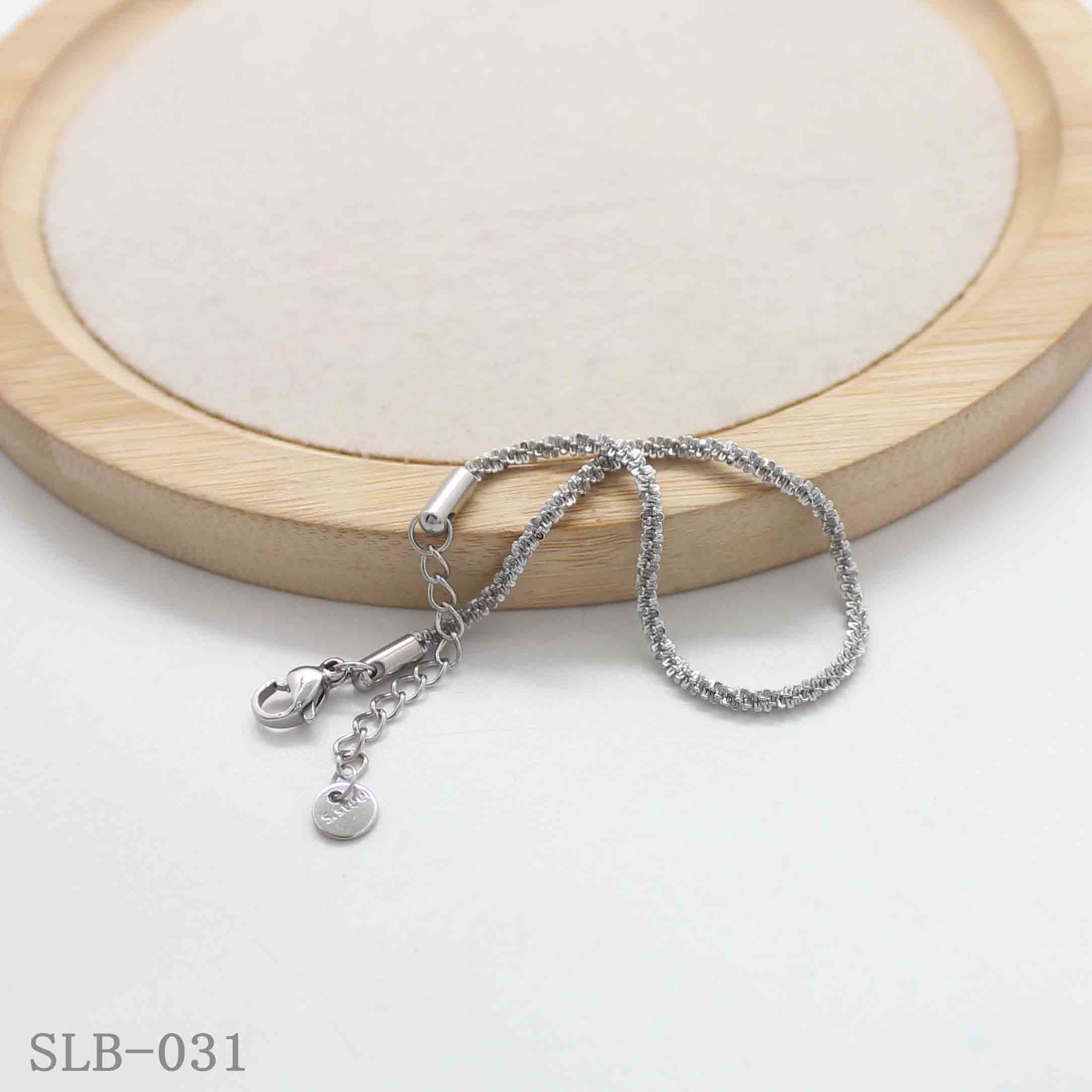 Twisted Flake Glitter Dainty Chain Bracelet | Solid Stainless Steel Vacuum Ion Silver Plated Lobster Clasp Adjustable Women Shiny Stacking Wrist Chain Factory Wholesale