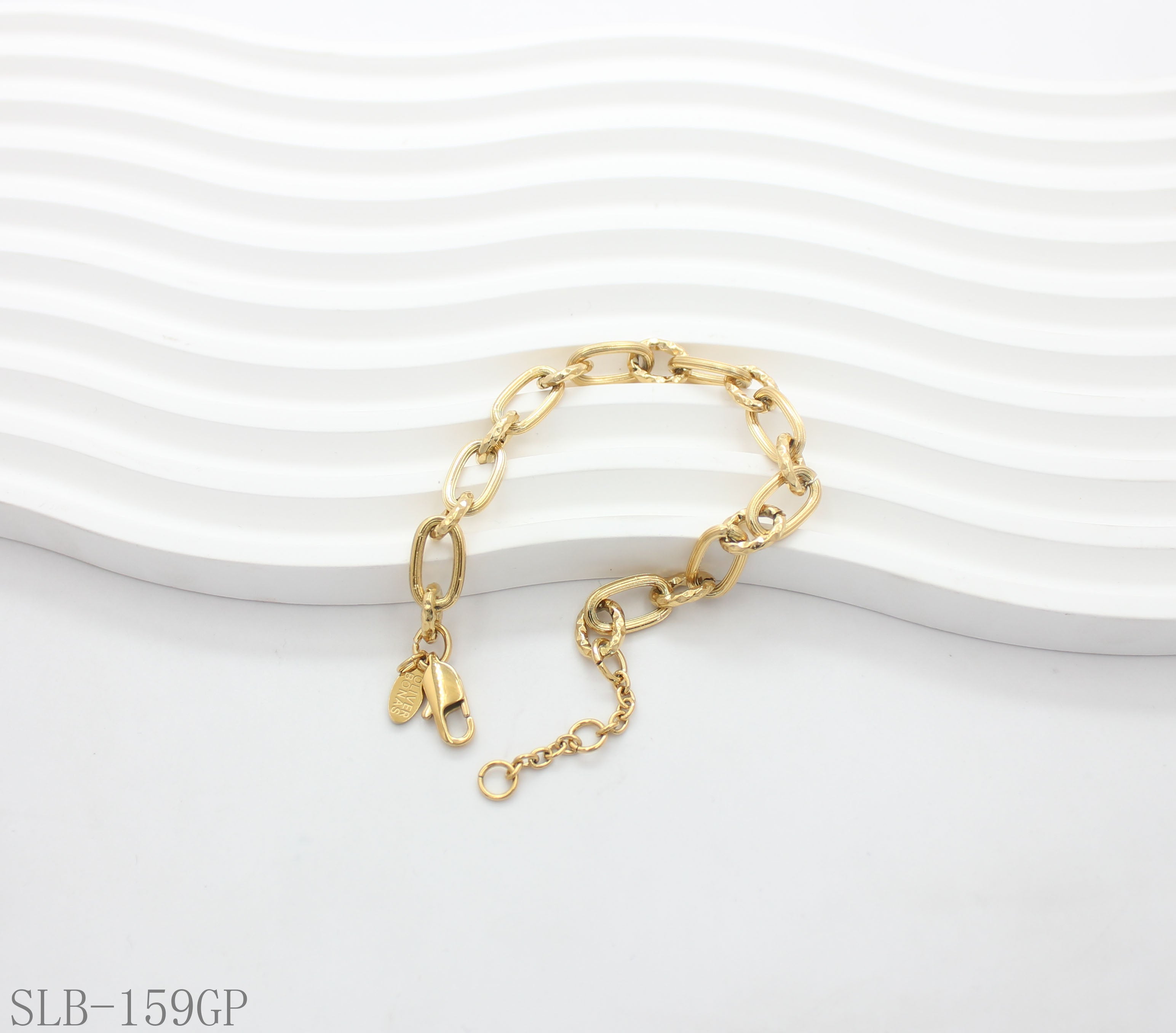 Textured Hammered Chunky Paperclip Link Bracelet | Solid Stainless Steel Vacuum Ion Gold Plated Lobster Clasp Adjustable Women Statement Stacking Wrist Chain Factory Wholesale