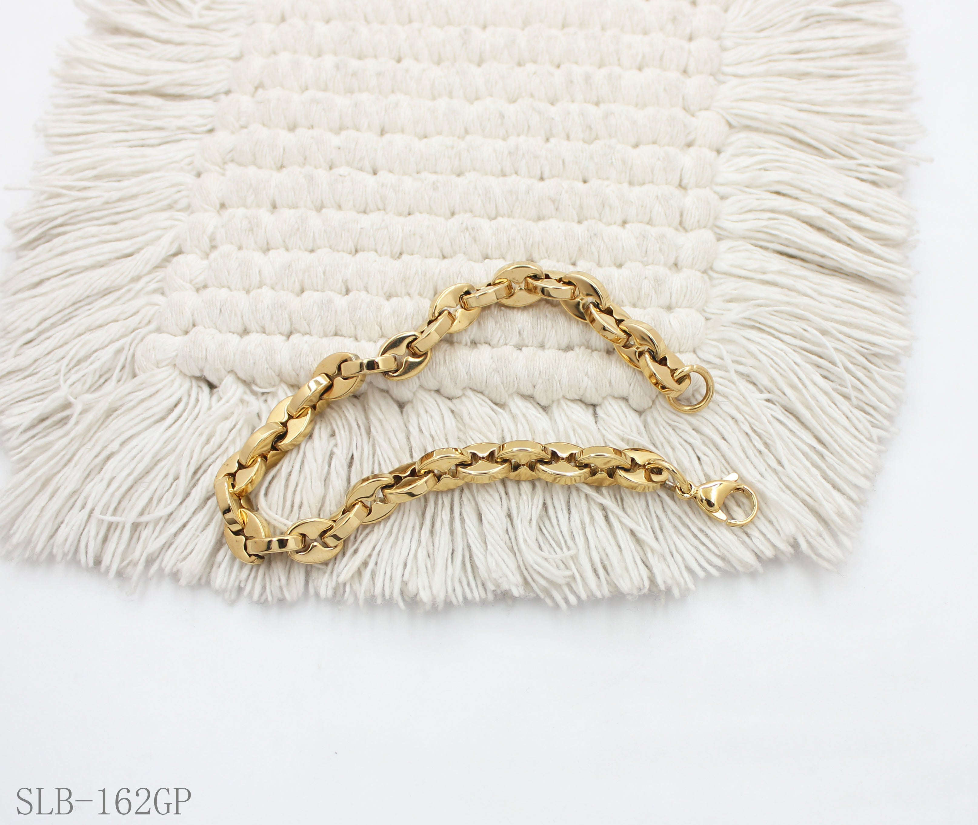 Flat Continuous Oval Interlock Link Bracelet | Solid Stainless Steel Vacuum Ion Gold Plated Lobster Clasp Adjustable Women Light Stacking Wrist Chain Factory Wholesale