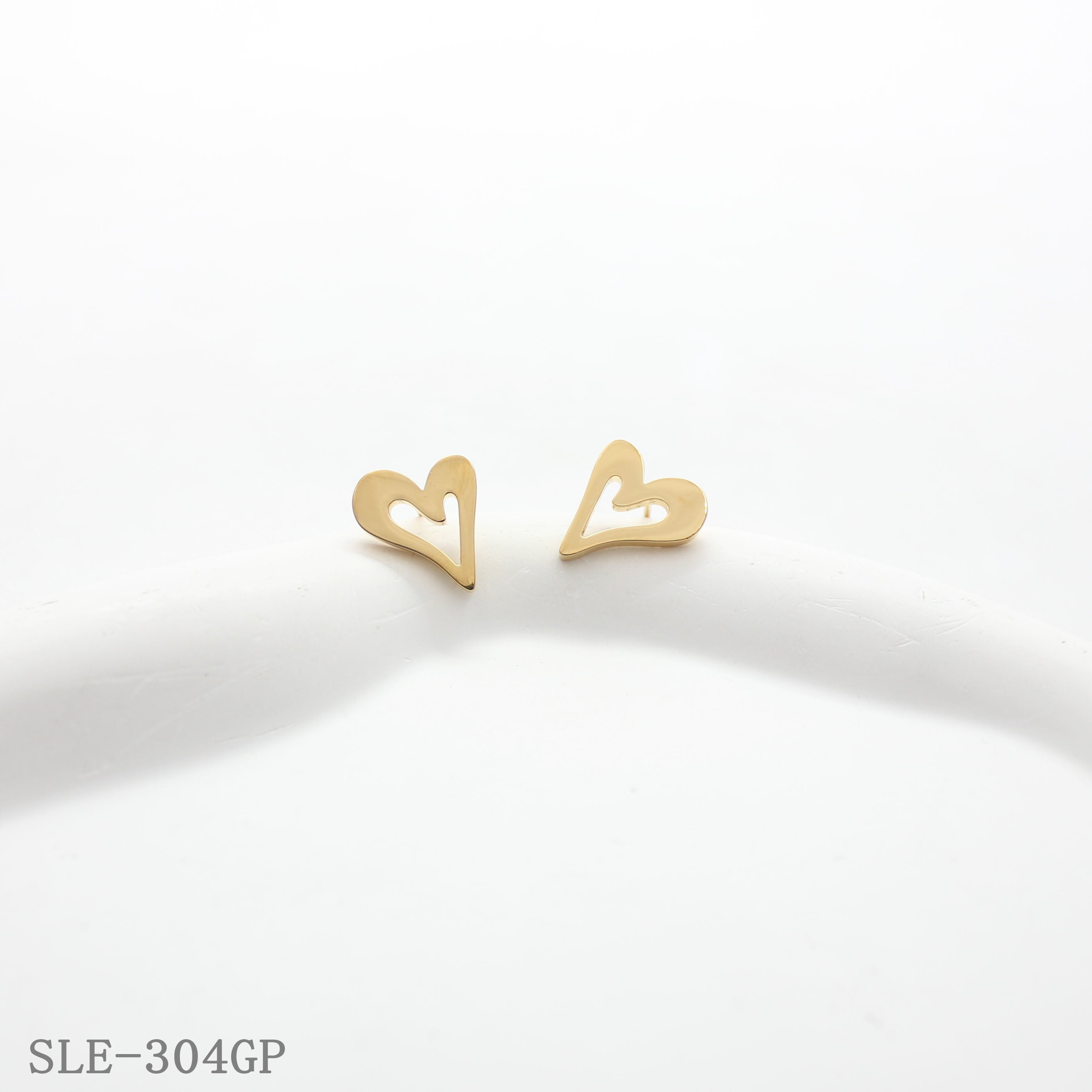 Contemporary Line Design Open Heart Stainless Steel Stud Earrings | Factory Direct Wholesale