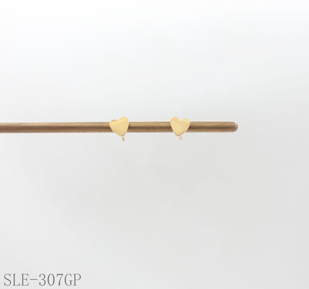 Tiny Smooth Polished Heart-Shaped Gold-Plated Stainless Steel Minimal Stud Earrings | Factory Direct Wholesale