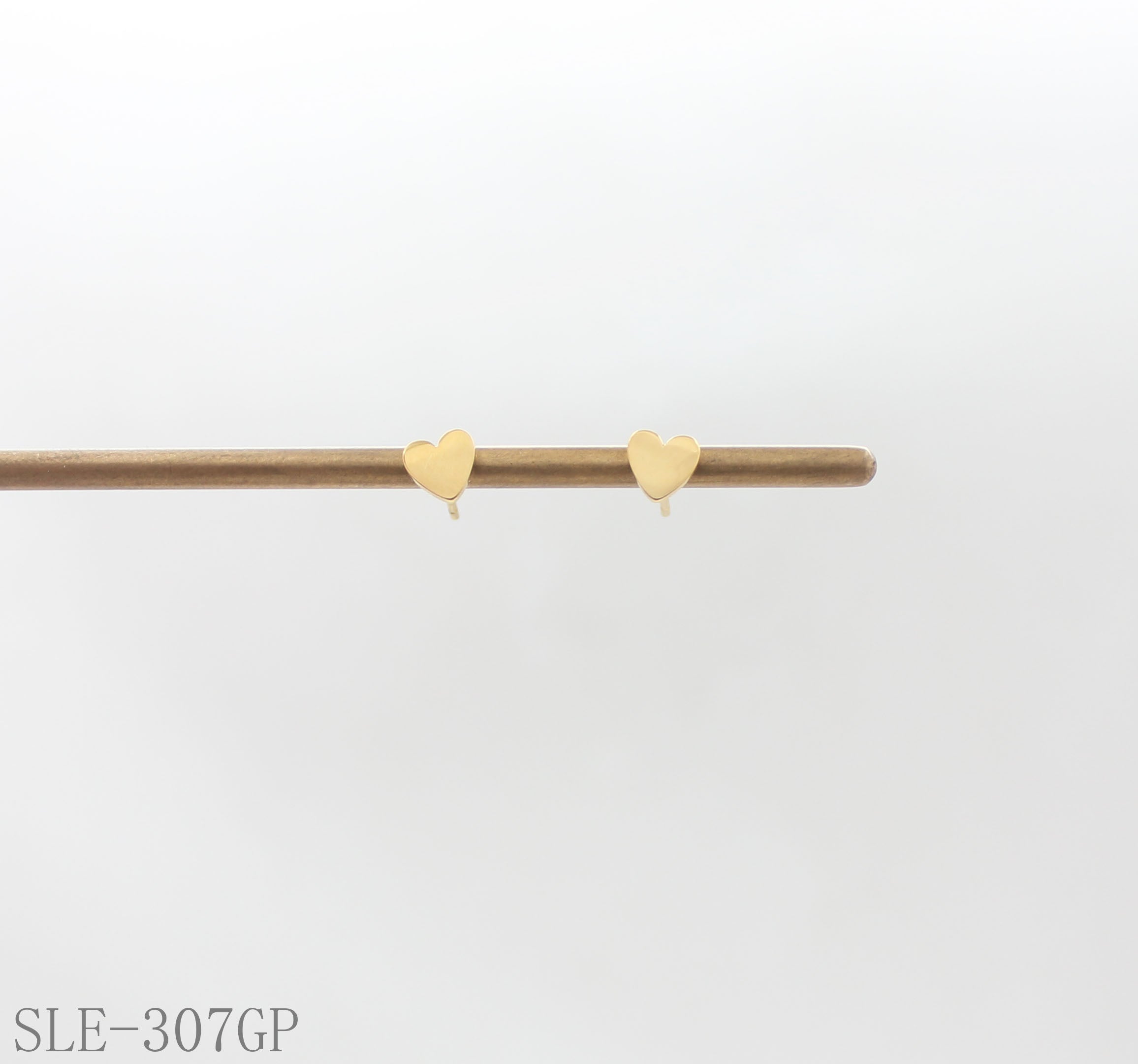Tiny Smooth Polished Heart-Shaped Gold-Plated Stainless Steel Minimal Stud Earrings | Factory Direct Wholesale