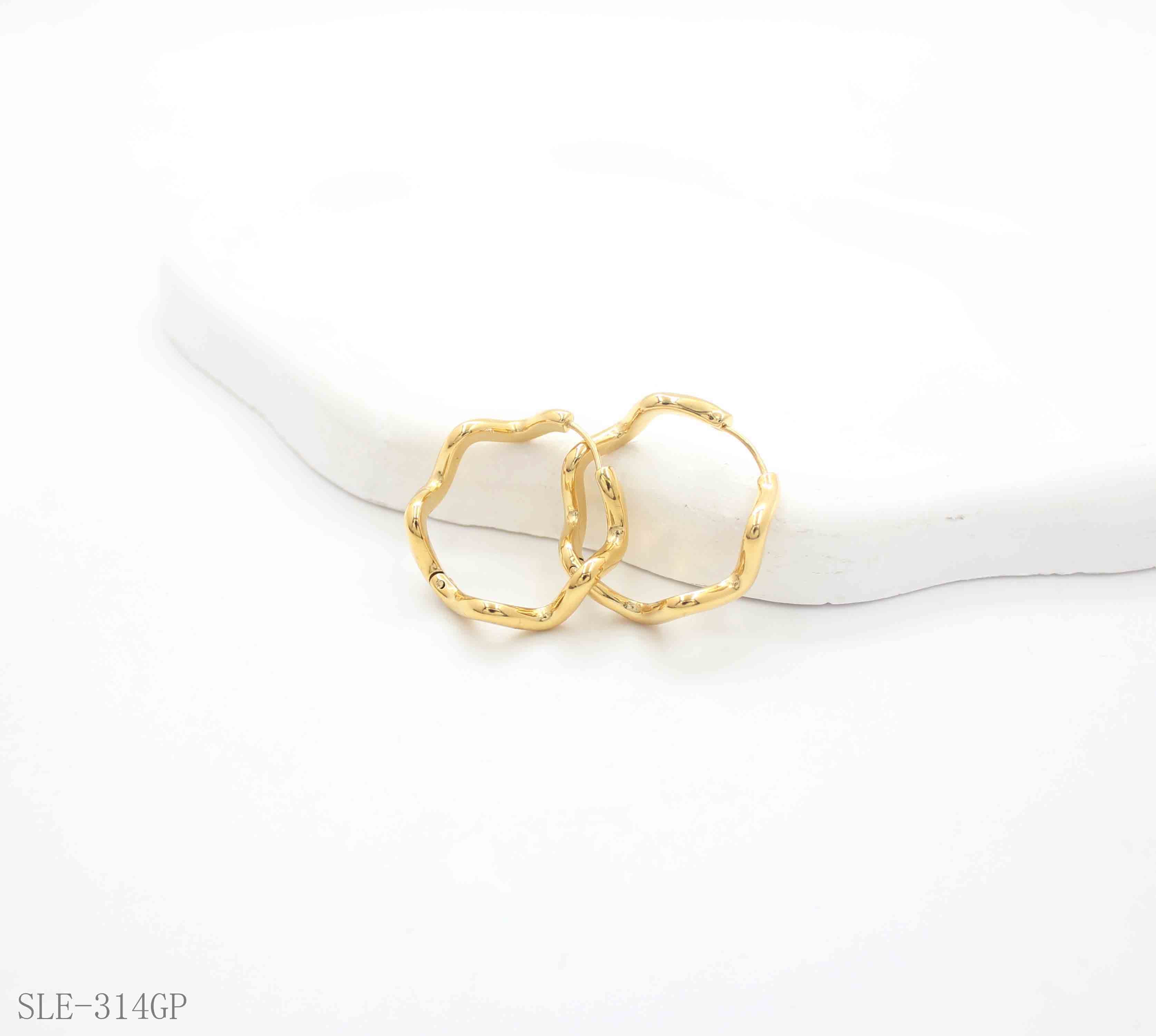 Irregular Wavy Contour Open Hoop Gold-Plated Stainless Steel Sculptural Earrings | Factory Direct Wholesale