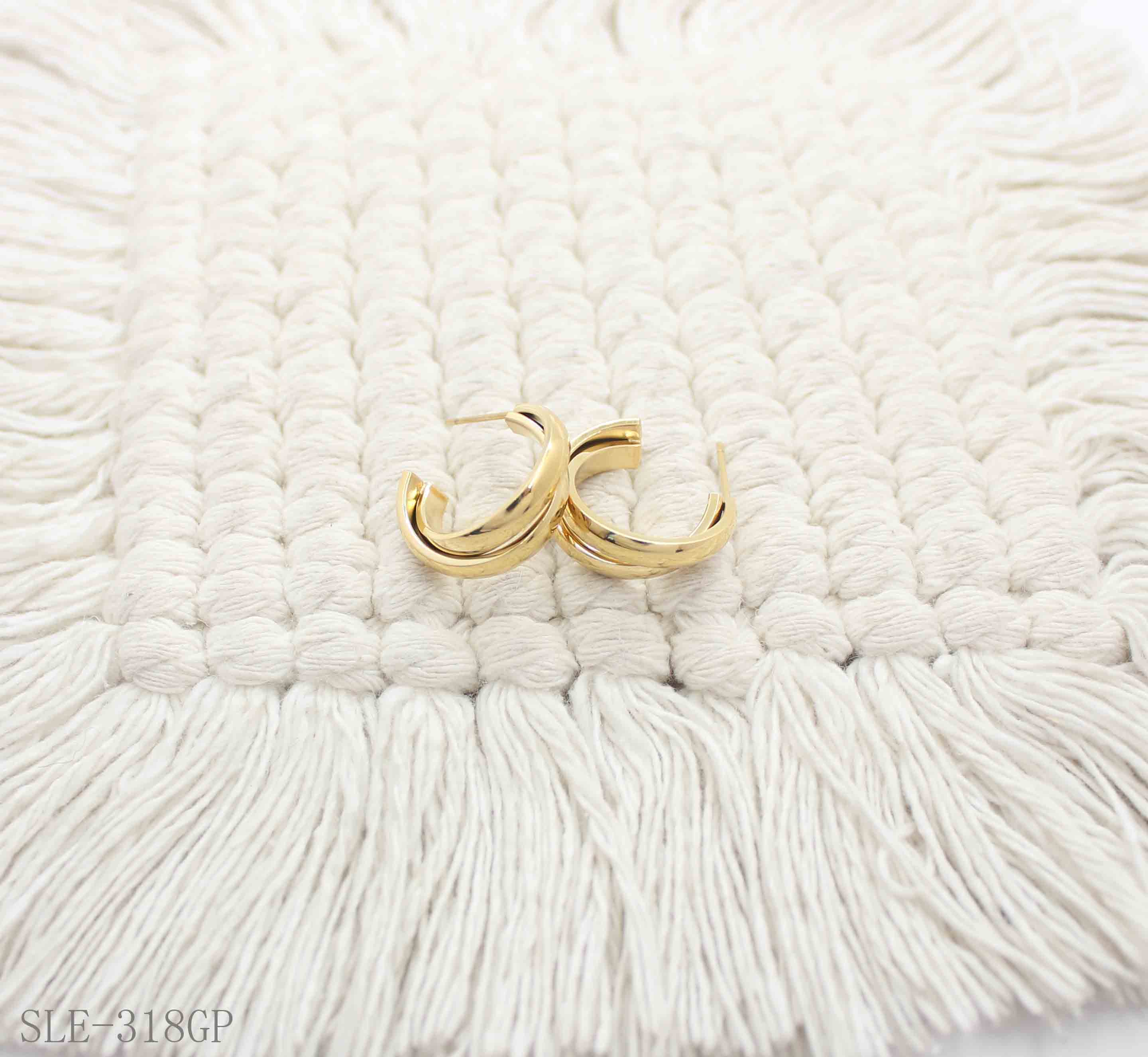 Polished Twisted Double-Band C-Hoop Gold-Plated Stainless Steel Stud Earrings | Factory Direct Wholesale