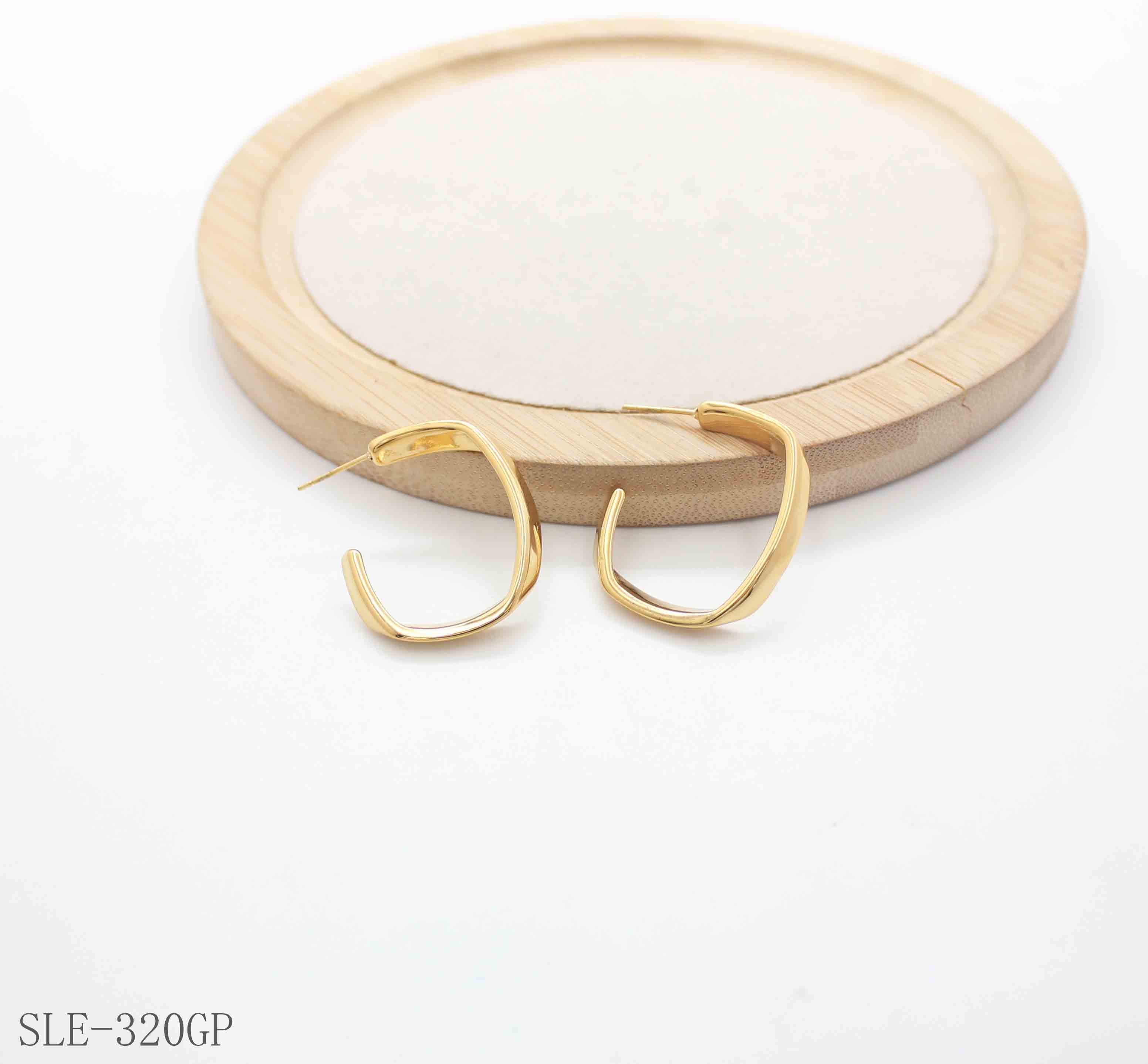 Geometric Hammered Square Open C-Hoop Gold-Plated Stainless Steel Minimalist Earrings | Factory Direct Wholesale
