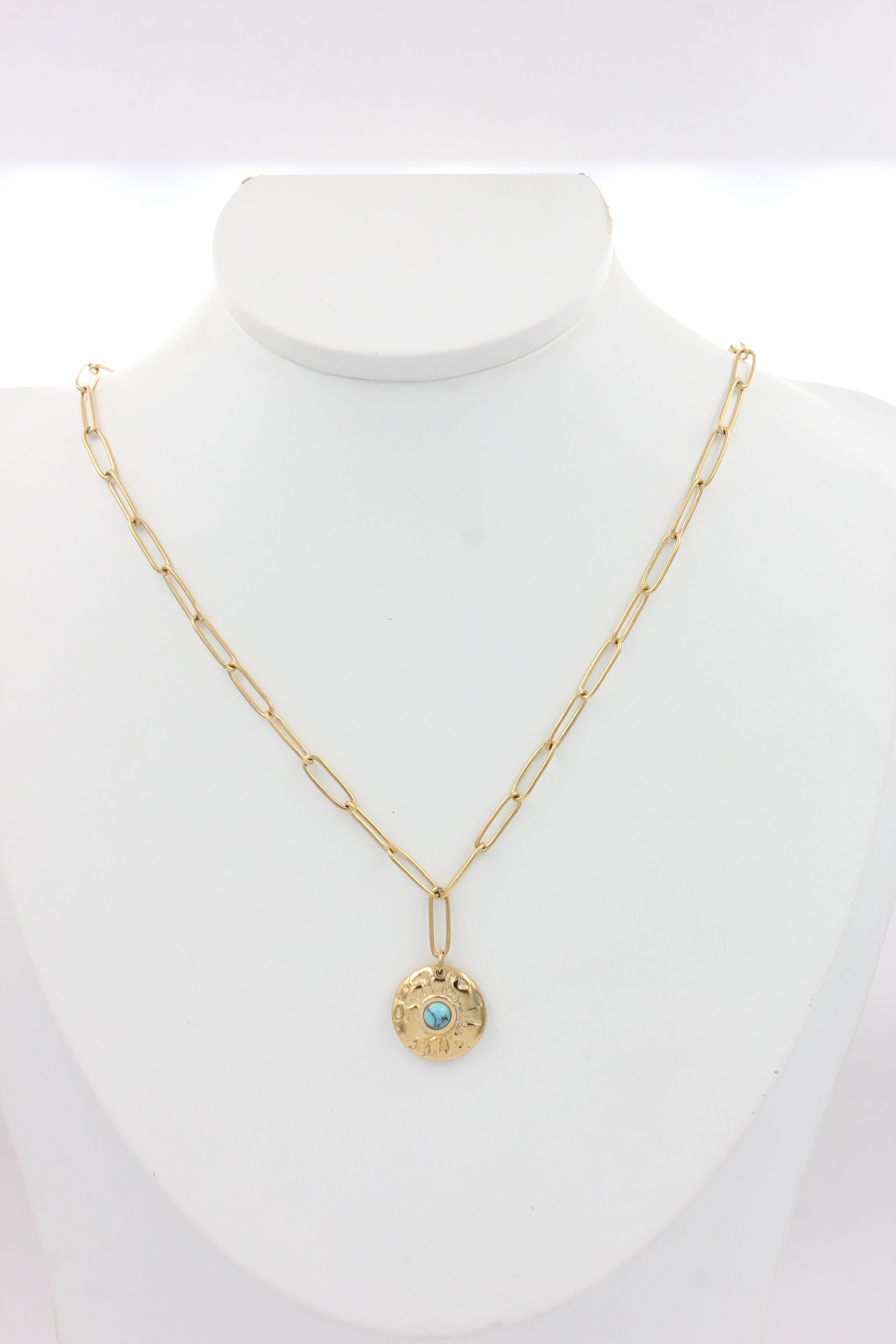 Minimal Western Thin Paperclip Chain Hammered Turquoise‑Inset Medallion Stainless Steel Necklace | Factory Direct Wholesale