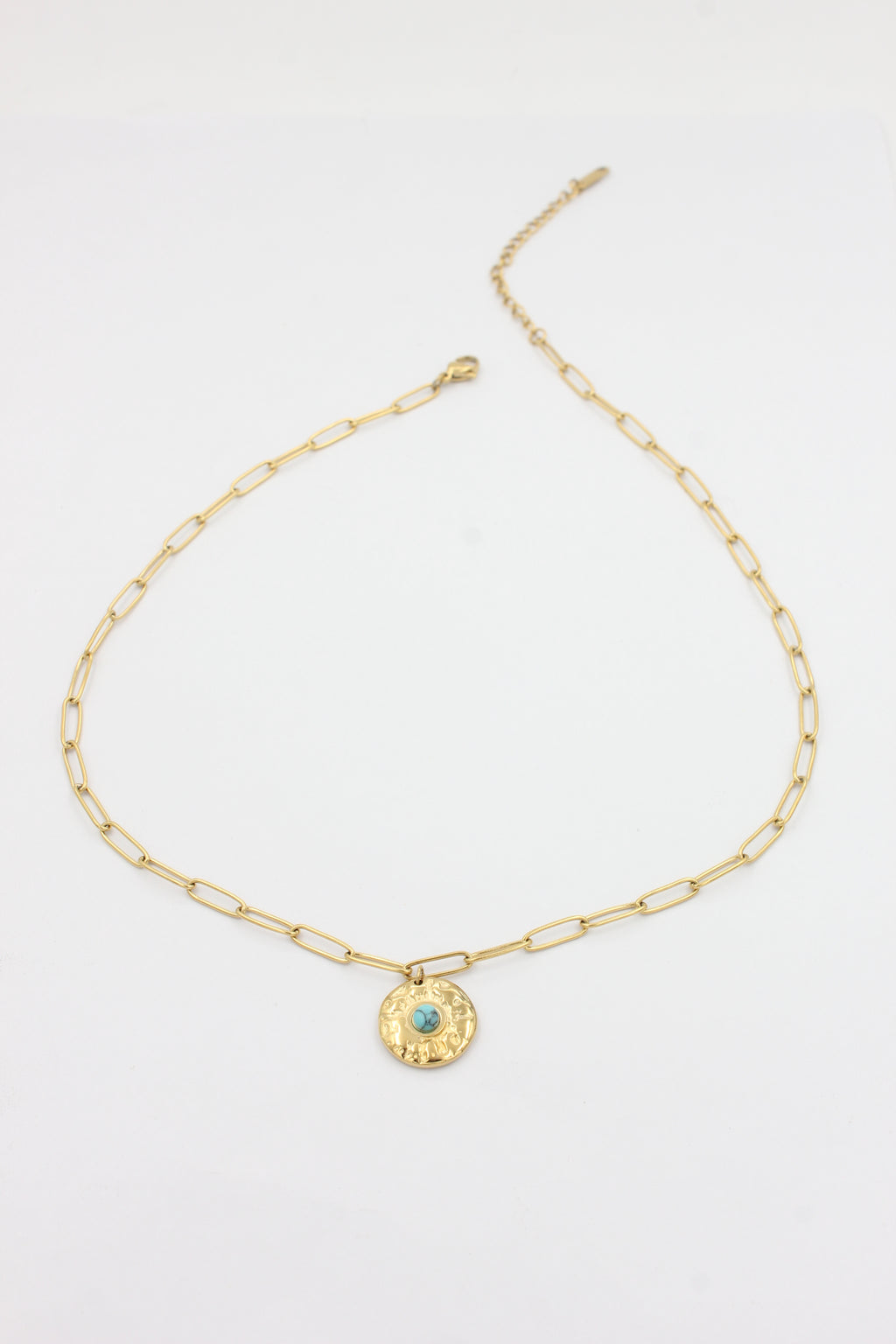 Minimal Western Thin Paperclip Chain Hammered Turquoise‑Inset Medallion Stainless Steel Necklace | Factory Direct Wholesale