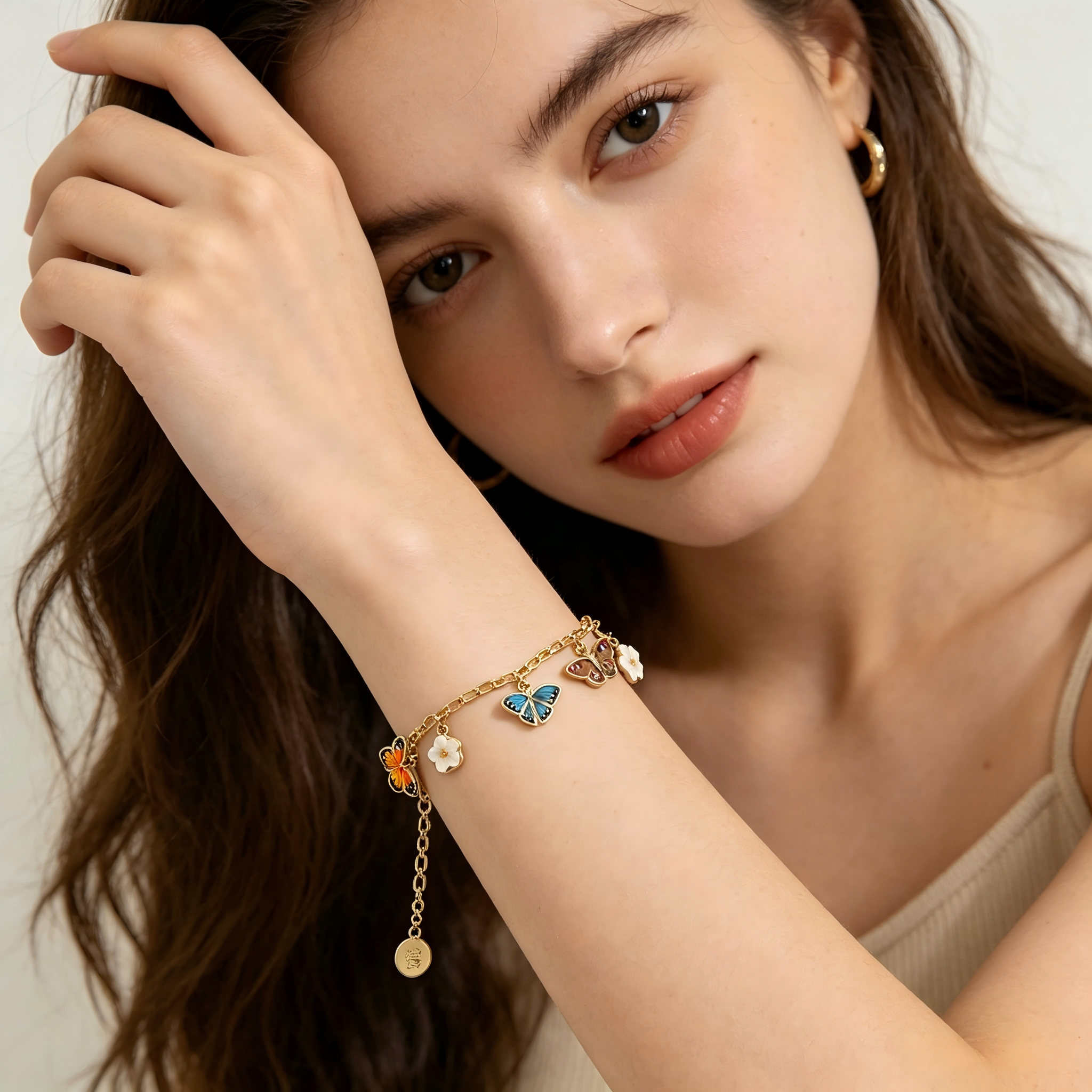 Whimsical Enamel Butterfly & Natural Shell Flower Charm Real Gold‑Plated Copper Chain 8" Bracelet | Factory Direct Wholesale