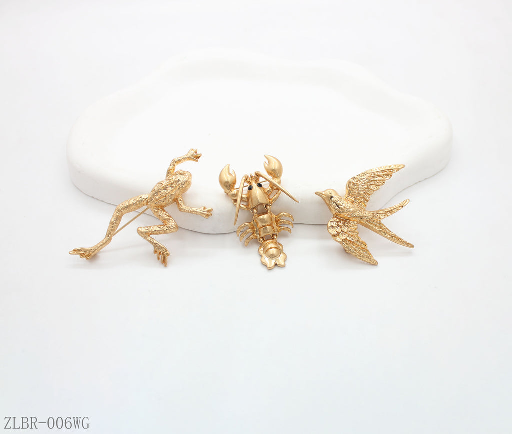 Matte Gold Embossed Frog Lobster Swallow 3‑Piece Nature‑Inspired Animal Brooch Set | Factory Direct Wholesale