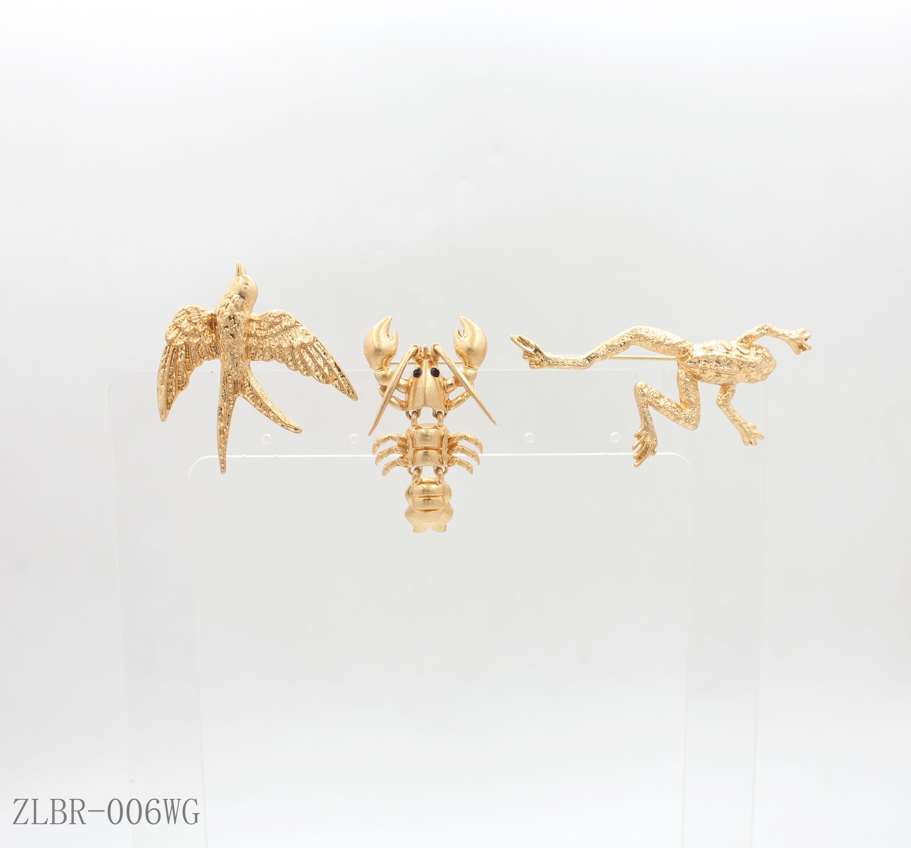 Matte Gold Embossed Frog Lobster Swallow 3‑Piece Nature‑Inspired Animal Brooch Set | Factory Direct Wholesale